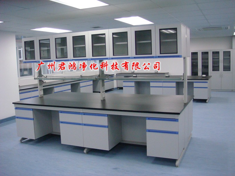 祝賀君鴻凈化簽訂中鐵七局第三工程有限公司二期SG-04實(shí)驗(yàn)操作臺合同(圖1)